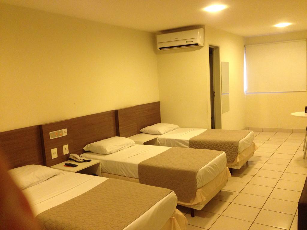 Hotel Central Каруару Экстерьер фото